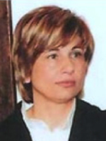 Efi Mouzourou